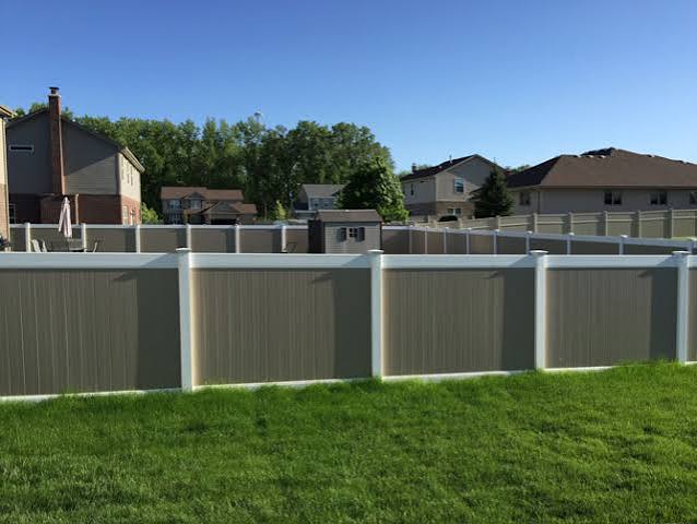 Vinyl Privacy — Plainfield